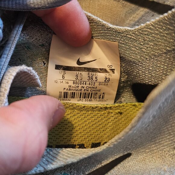 Nike Flyknit Free RN 6W - Picture 5 of 5